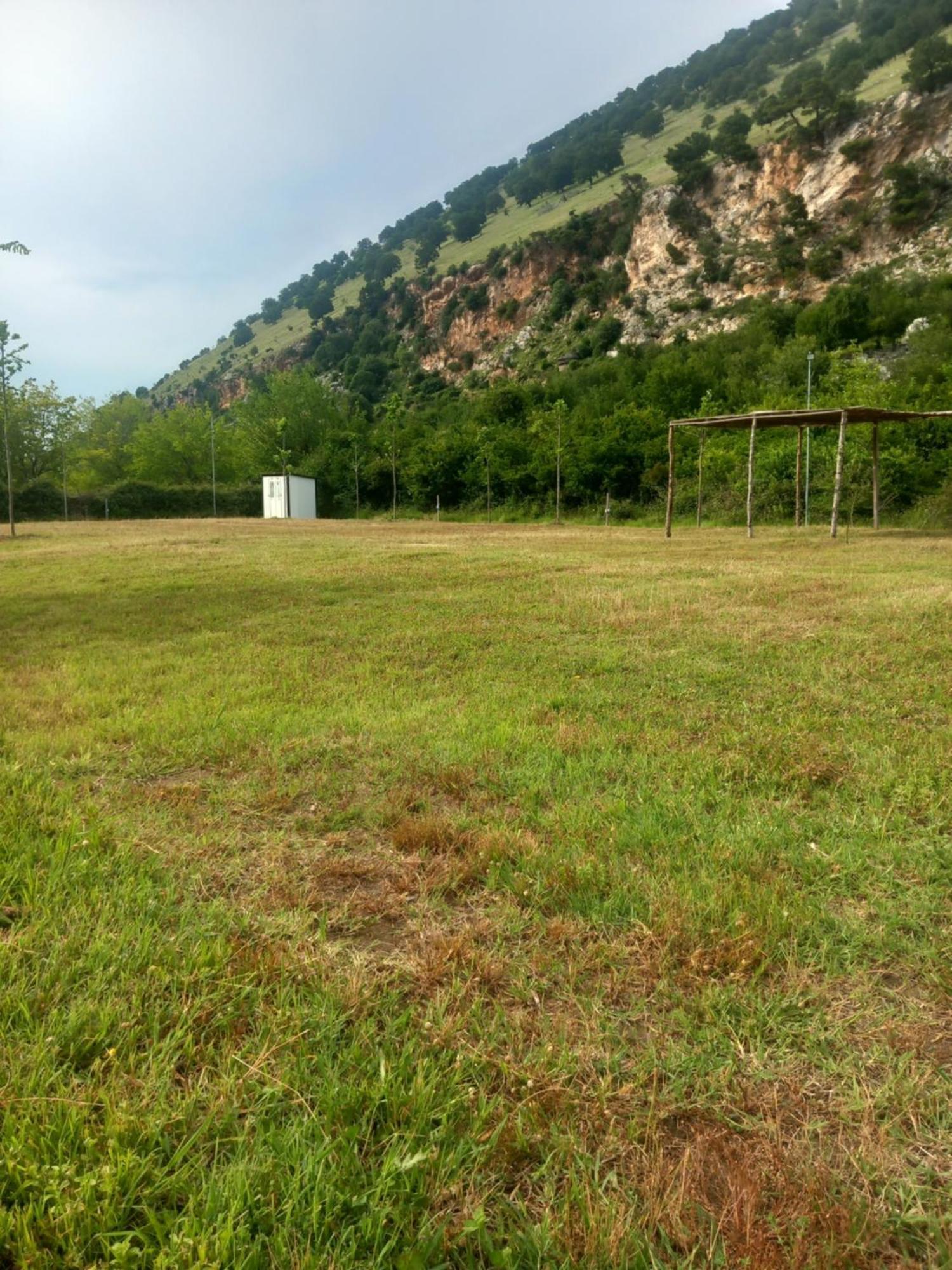 Hotel Camping Gjelaj Baks-Rrjoll Exterior foto